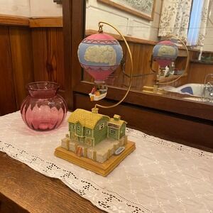 12" Glama "Fulton Boat Works" Music Box Rotating Hot Air Balloon Resin Diorama